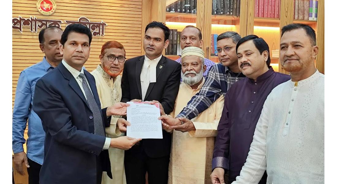 কুমিল্লা-কসবা সড়ক প্রকল্প স্থগিতাদেশের প্রতিবাদে স্মারকলিপি