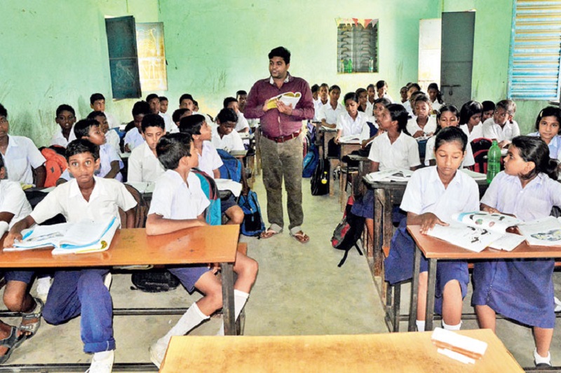 বেসরকারি শিক্ষাপ্রতিষ্ঠান প্রধানদের ক্লাস নেয়া বাধ্যতামূলক বেসরকারি শিক্ষাপ্রতিষ্ঠান প্রধানদের ক্লাস নেয়া বাধ্যতামূলক