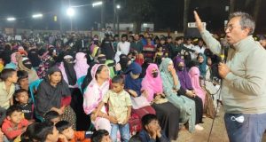 কারাগারে