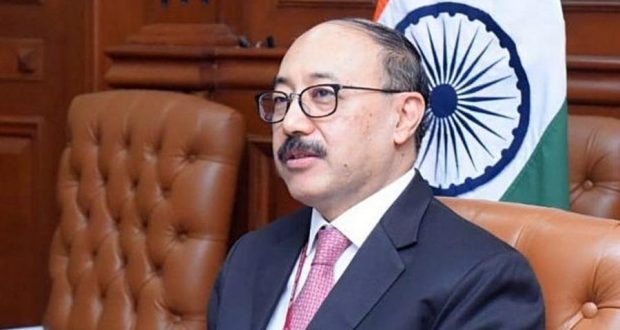 নির্বাচনে