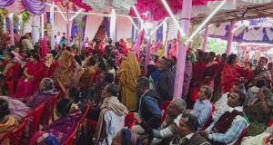 প্রশংসায়