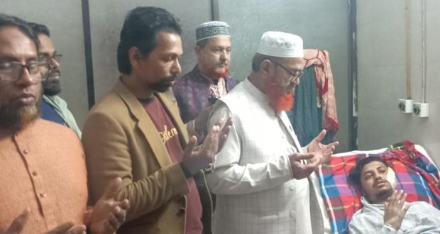 দুর্ঘটনায়