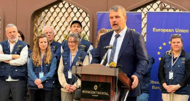 নির্বাচন