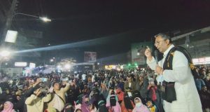 চাঁদপুরে যাত্রীবাহী এমভি তুতুল লঞ্চে ভয়াবহ আগুন