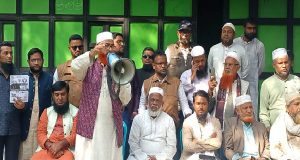 এমপির বাড়ি থেকে একাধিক বিষধর সাপ উদ্ধার -ভিডিও