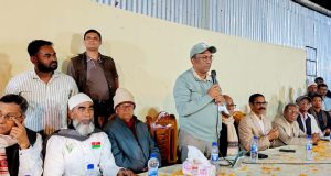 চাঁদপুর গ্রিল কেটে ফ্ল্যাট বাসায় চুরি করতে গিয়ে যুবক আটক