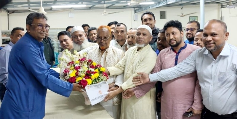 নবনির্বাচিত এমপি ফরিদ আহমেদ মানিককে প্রাইভেট   হসপিটাল ক্লিনিক এসোসিয়েশনের শুভেচ্ছা