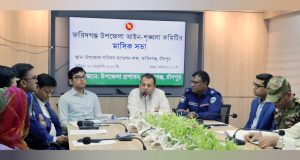 নির্বাচনে