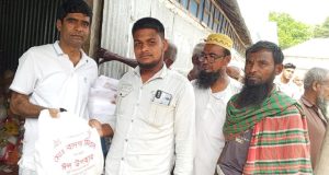 চাঁদপুর পুরাণবাজারের গোডাউন থেকে পলিথিন জব্দ