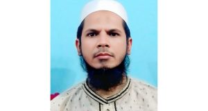 যুবতীকে