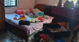 মতলবে প্রধান সড়কের নির্মাণ কাজ বন্ধ করে দিলো এলাকাবাসী