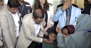 চাঁদপুরসহ সারাদেশের শিক্ষা প্রতিষ্ঠানে জঙ্গিবাদবিরোধী মানববন্ধন