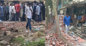 দীর্ঘবছর থেকে রূপসা জমিদারি ঐতিহ্যের রাস্তায় বেহাল দশা