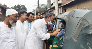 চাঁদপুর কোস্টগার্ডের অভিযানে জাটকা ও কারেন্ট জাল জব্দ