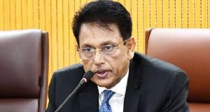 ভ্যাকসিন হিরো