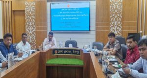 চাঁদপুর রেলওয়ে কাঁচা কলোনীর রাস্তায় ভোগান্তি