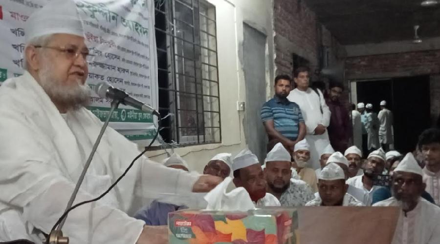 আউলিয়ায়ে কেরাম প্রদর্শিত ইসলামের শান্তির পথ দেখায়
