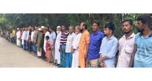 যুবতীকে ধর্ষণের অভিযোগে, যুবতীকে ধর্ষণের অভিযোগে, যুবতীকে ধর্ষণের অভিযোগে