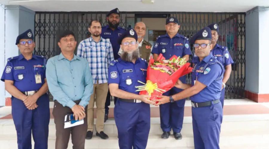 চাঁদপুরে নবাগত পুলিশ সুপার মিজানুর রহমান যোগদান