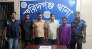 প্রেসক্লাব ফরিদগঞ্জের সাংবাদিকদের নবাগত ওসির মতবিনিময়