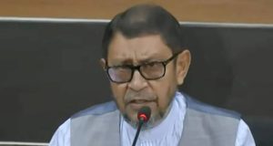 প্রধানমন্ত্রীকে