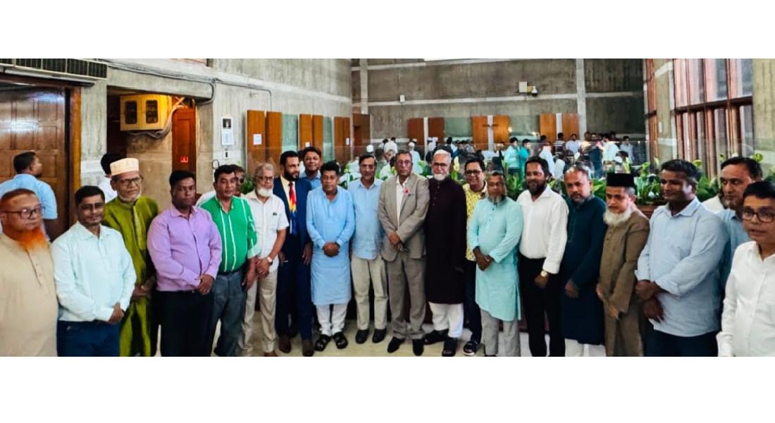চাঁদপুর প্রেস ক্লাব নেতৃবৃন্দ ভিজিট করলেন জাতীয় সংসদের অধিবেশন
