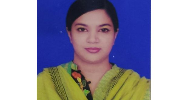 নারী