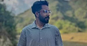 পরিত্যক্ত অবস্থায় ডাস্টবিন থেকে মিললো টাকার বস্তা