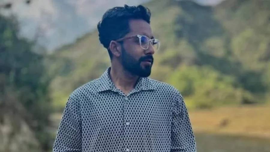 আর্জেন্টিনার জয়ে ভিডিও করতে গিয়ে বিদ্যুৎস্পৃষ্টে যুবকের মৃত্যু আর্জেন্টিনার জয়ে ভিডিও করতে গিয়ে বিদ্যুৎস্পৃষ্টে যুবকের মৃত্যু