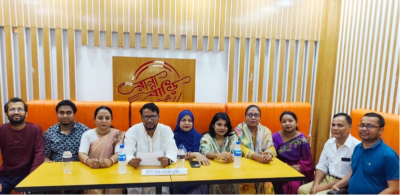 চর্যাপদ সাহিত্য একাডেমি পুরস্কার পেলেন ৬ লেখক