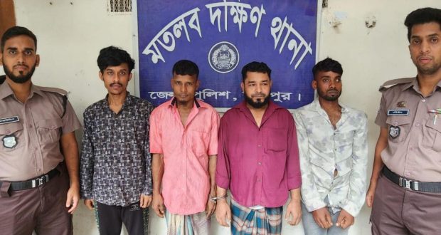 ইয়াবাসহ