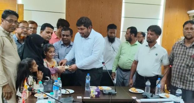 শিক্ষক