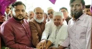 মডেল মসজিদ