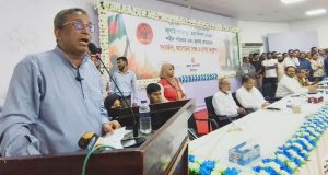 দুর্বল ও অসহায়দের পাশে দাঁড়াতে হবে : জেলা প্রশাসক