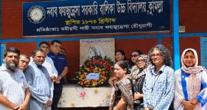 লঞ্চের