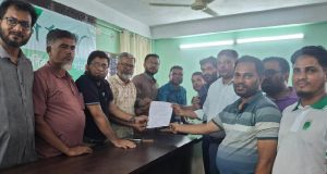 লঞ্চের