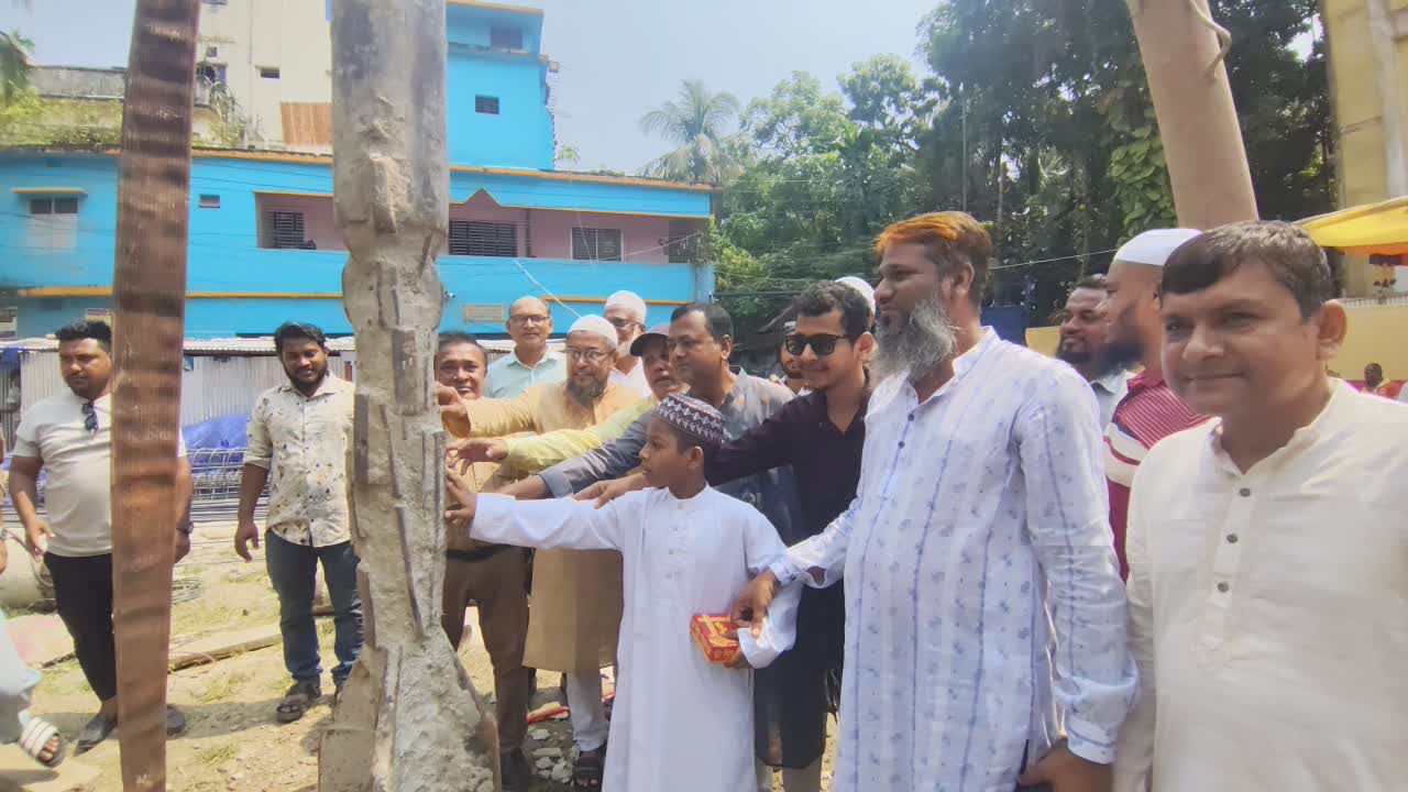 চাঁদপুর শহরে ‘এম এম কে স্বর্ণ মৌলিক নিবাস’ কাজের উদ্বোধন 