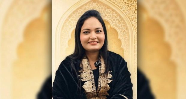 নির্বাচনে