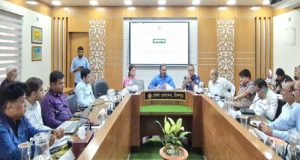চাঁদপুর জেলা ক্রীড়া সংস্থার পক্ষ থেকে পুলিশ সুপারকে বিদায়ী